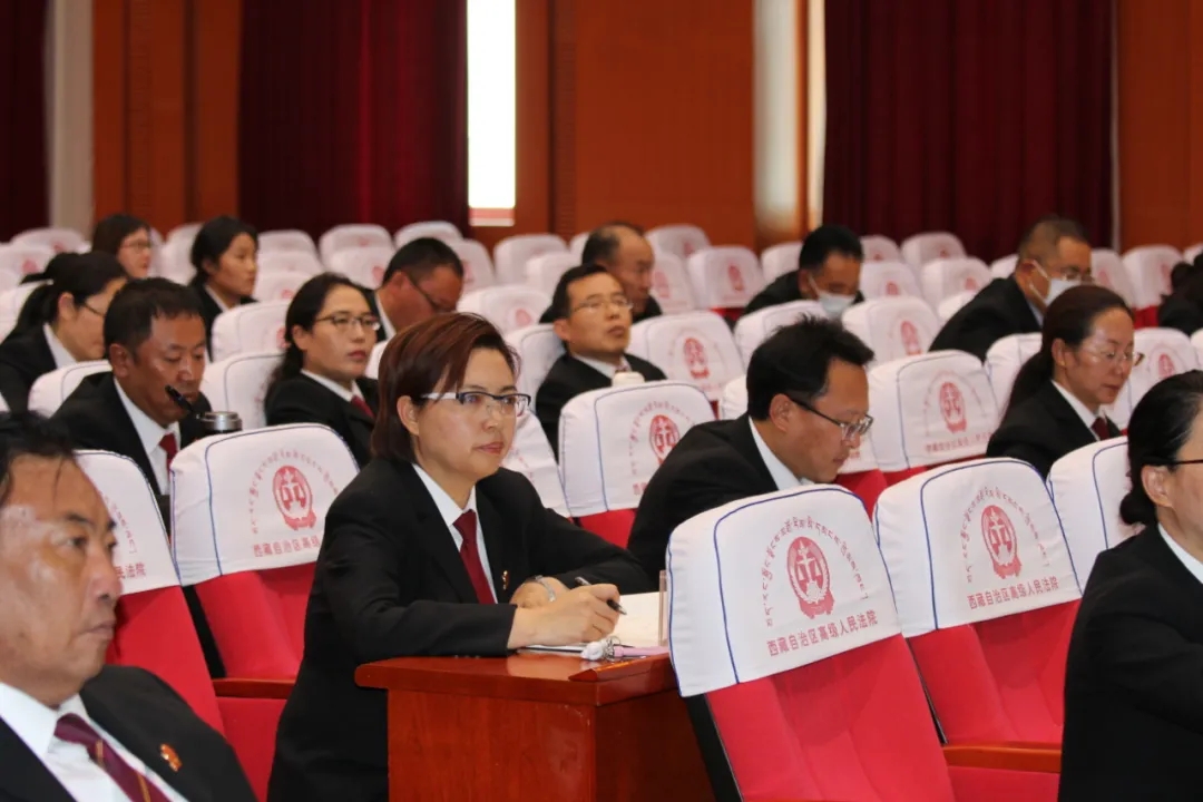 索达在全区中级法院院长座谈会上强调全面推进一站式多元解纷和诉讼服务体系建设为服务保障西藏长治久安和高质量发展作出新的更大贡献
